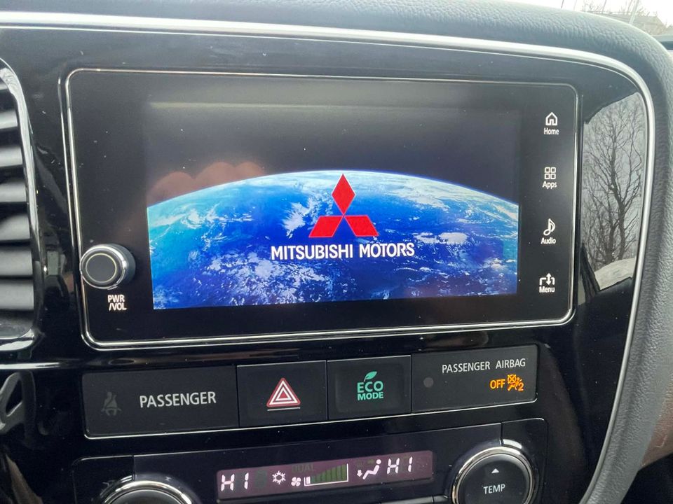 Mitsubishi Outlander PHEV 2018 - Image 8